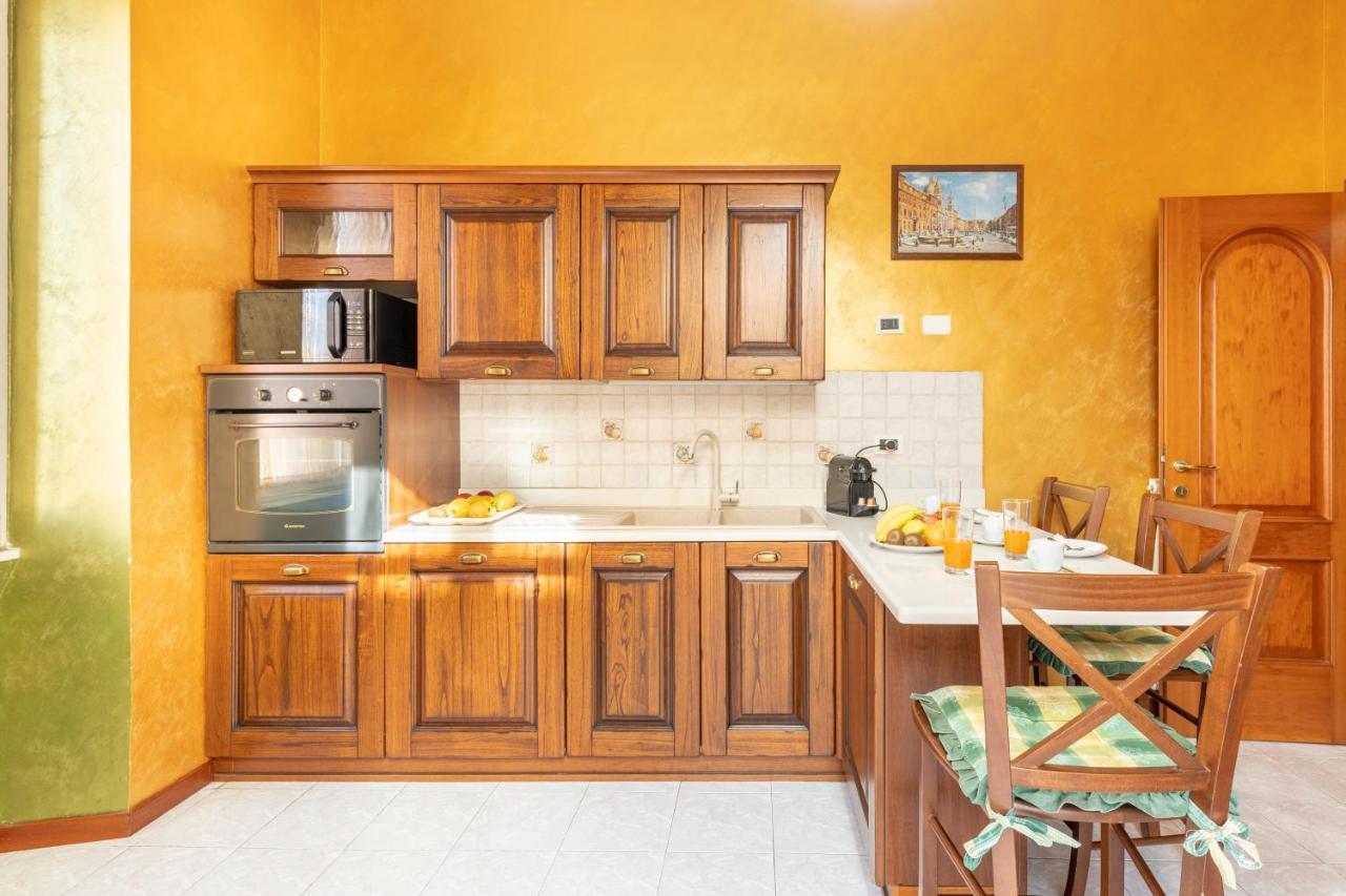 ローマHostly - Domus Happya - Dream In The Appia Antica Parkアパートメント エクステリア 写真